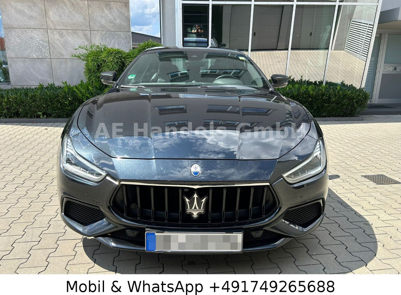 Maserati Ghibli Modena *Voll/GermanCar/Harman-Kardon - Limousine: das Bild 3 Maserati Ghibli Modena *Voll/GermanCar/Harman-Kardon - Limousine: das Bild 3