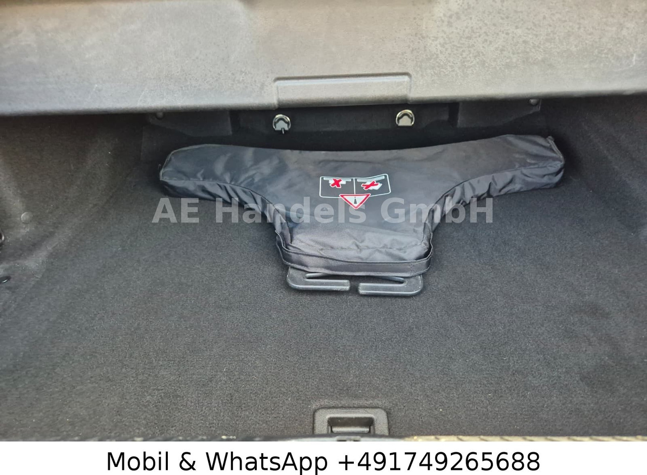 Cabrio Mercedes-Benz C 300 Cabrio AMG Line *360/Sport.Abgas/Leder/ACC: das Bild 11 Cabrio Mercedes-Benz C 300 Cabrio AMG Line *360/Sport.Abgas/Leder/ACC: das Bild 11