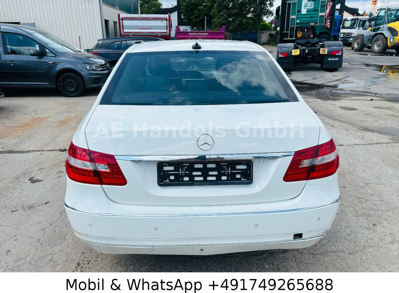 Mercedes-Benz E 200 CDI BlueEFFICIENCY ELEGANCE *PDC/Tempomat - Limousine: das Bild 3 Mercedes-Benz E 200 CDI BlueEFFICIENCY ELEGANCE *PDC/Tempomat - Limousine: das Bild 3
