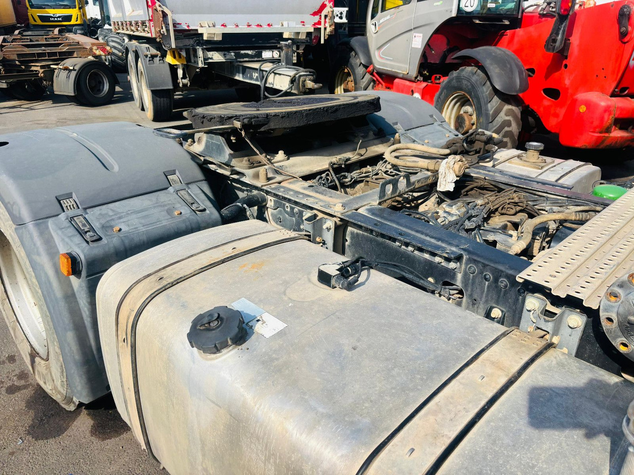 Sattelzugmaschine MAN TGX 18.500 XLX BL HydroDrive 4x4 *Pritarder/Hydr: das Bild 10