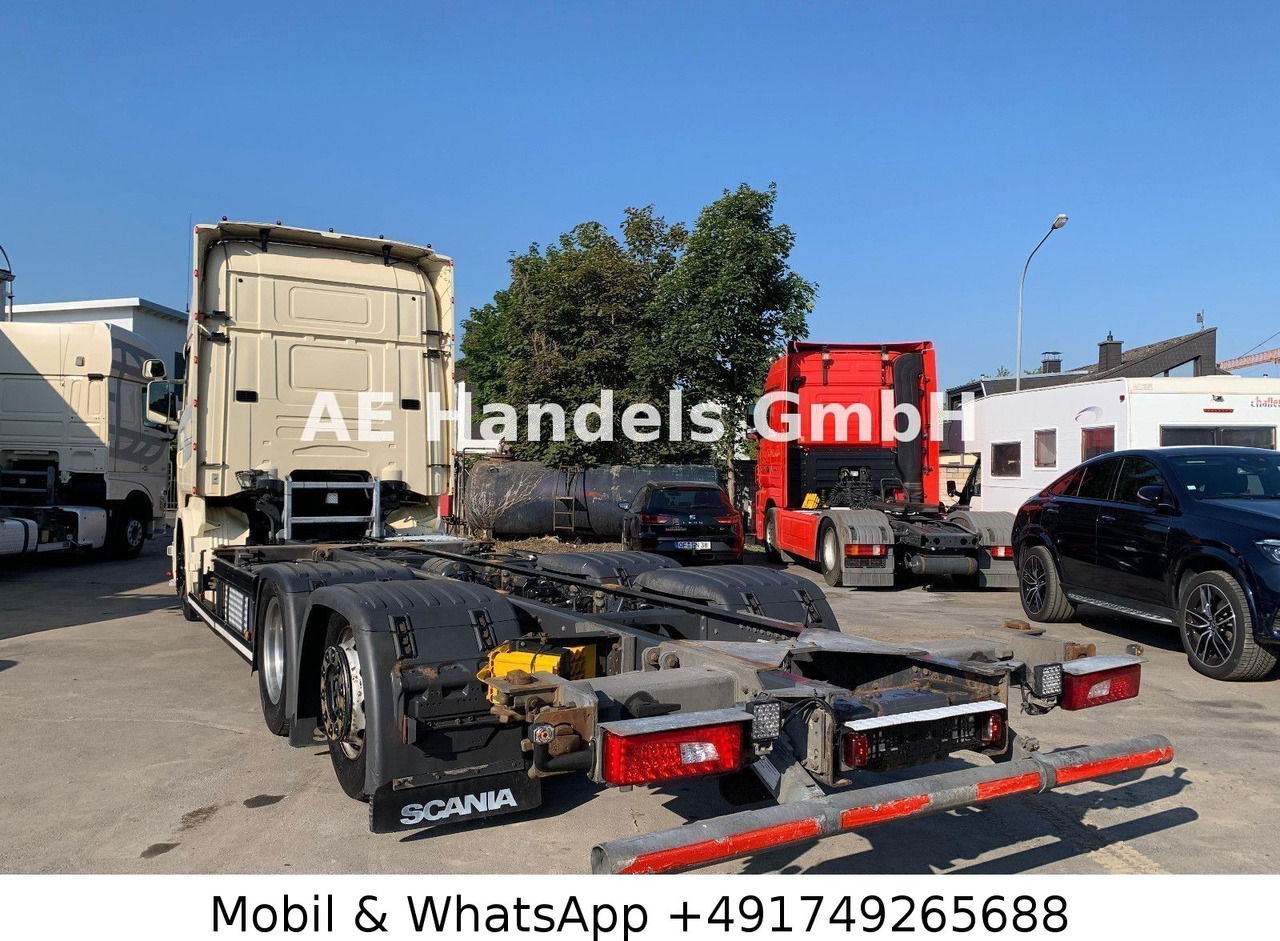 Scania R450 TopLine LL 6x2 BDF *Retarder/2xTank/ACC/AHK - Containerwagen/ Wechselfahrgestell LKW: das Bild 4 Scania R450 TopLine LL 6x2 BDF *Retarder/2xTank/ACC/AHK - Containerwagen/ Wechselfahrgestell LKW: das Bild 4