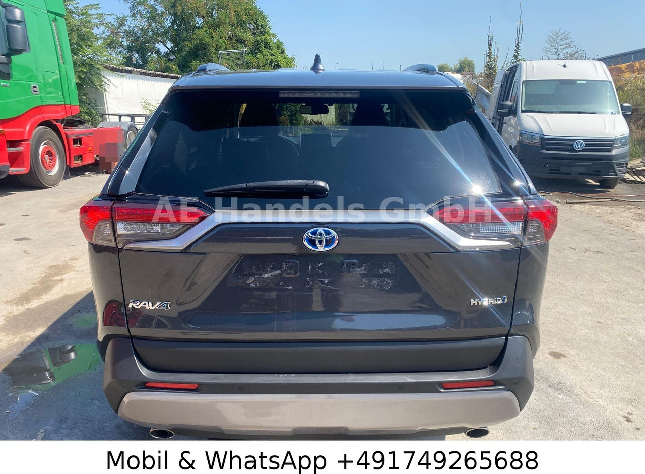 Toyota RAV4 Plug-in Hybrid 131KW 4x4 *ACC/Kamera/LDW - SUV/ Geländewagen: das Bild 4 Toyota RAV4 Plug-in Hybrid 131KW 4x4 *ACC/Kamera/LDW - SUV/ Geländewagen: das Bild 4