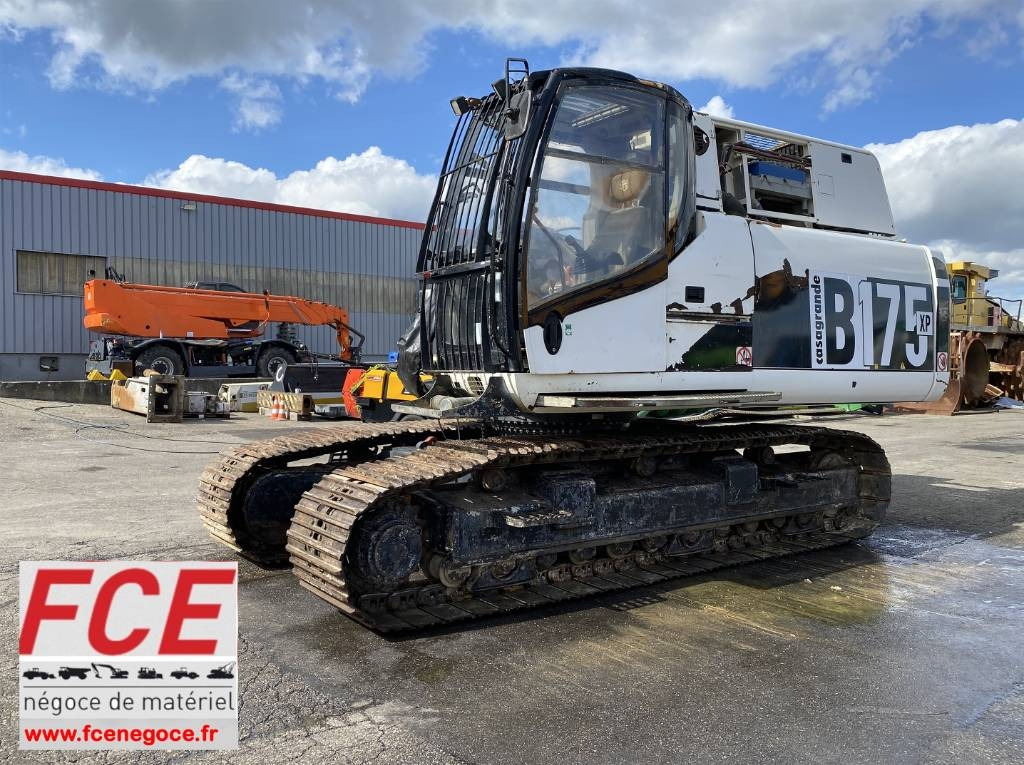 Casagrande B 175 XP 1er Main/Origine Française endommagée - Horizontalbohrgerät: das Bild 1 Casagrande B 175 XP 1er Main/Origine Française endommagée - Horizontalbohrgerät: das Bild 1