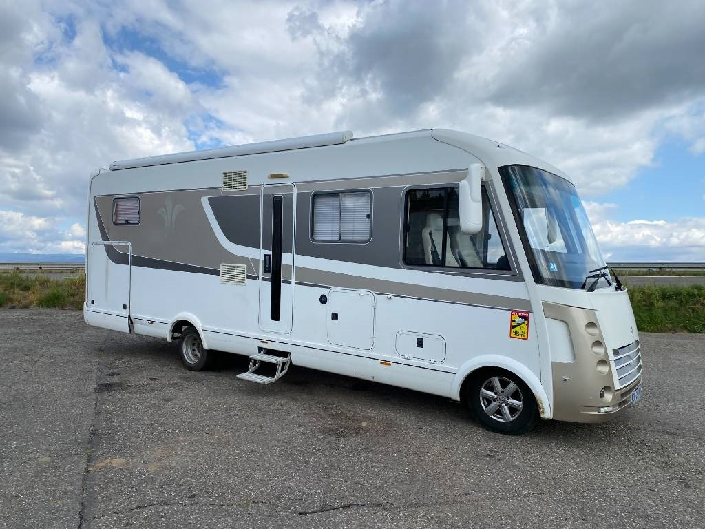 Iveco Niesmann+Bischoff FLAIR 800i CEBW - Integriertes Wohnmobil: das Bild 3 Iveco Niesmann+Bischoff FLAIR 800i CEBW - Integriertes Wohnmobil: das Bild 3