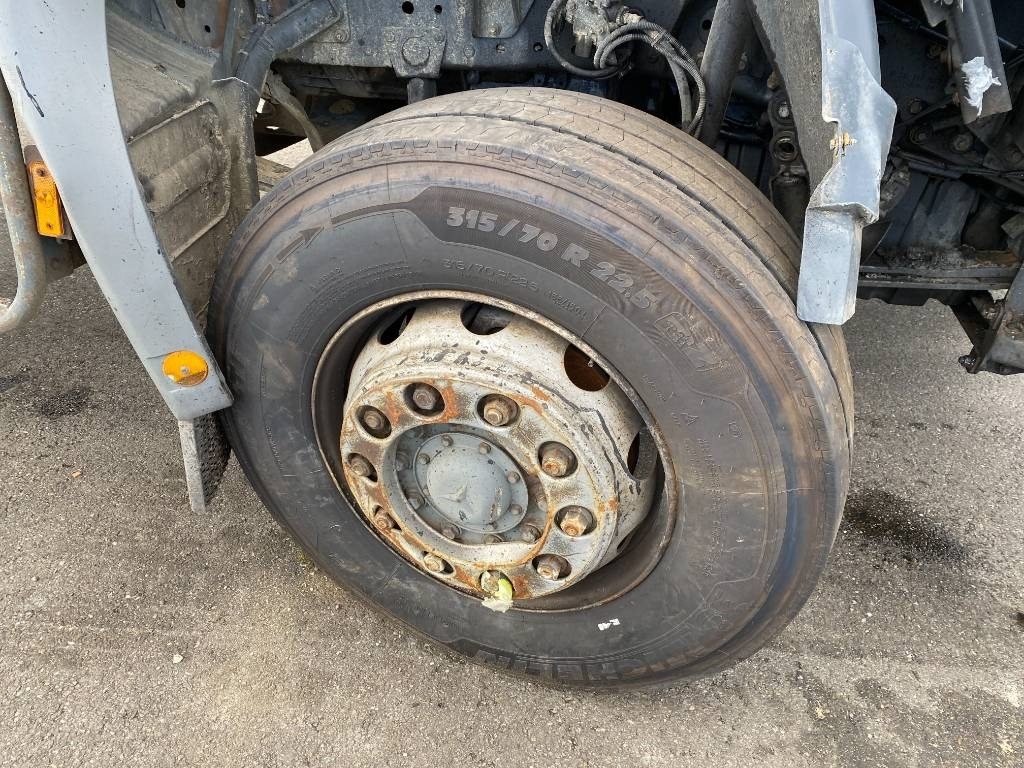 Bitumenspritzmaschine Mercedes-Benz ACTROS Mp2 2536/6x2 BVM -ACMAR CRAON Z12341: das Bild 47