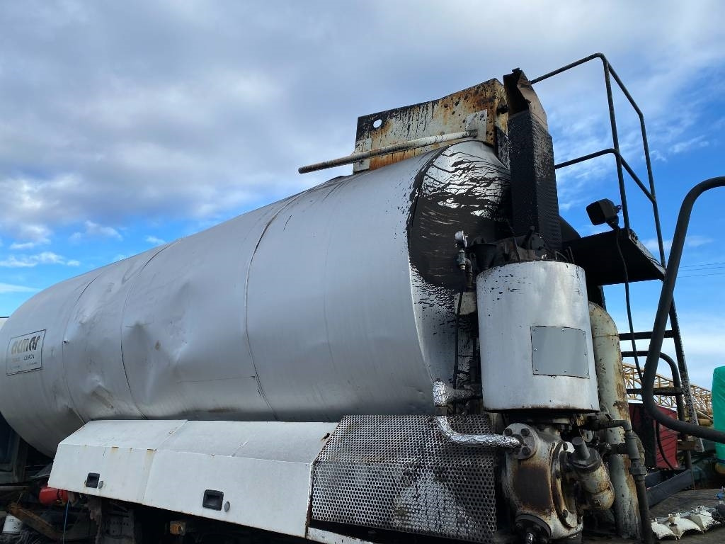 Bitumenspritzmaschine Mercedes-Benz ACTROS Mp2 2536/6x2 BVM -ACMAR CRAON Z12341: das Bild 22