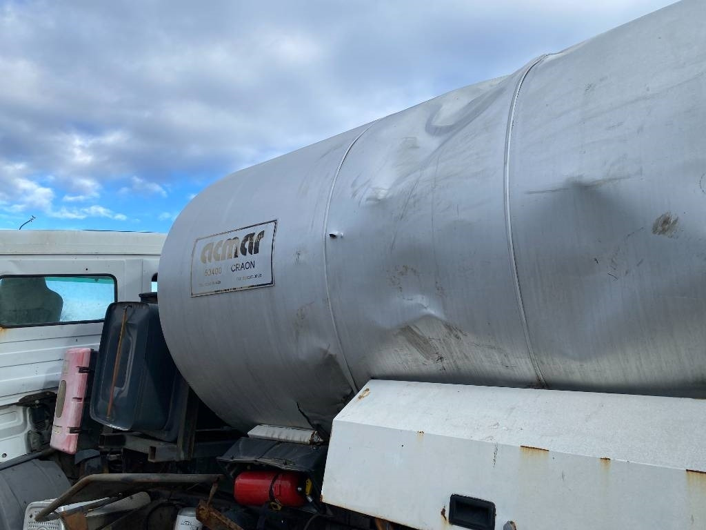Bitumenspritzmaschine Mercedes-Benz ACTROS Mp2 2536/6x2 BVM -ACMAR CRAON Z12341: das Bild 21