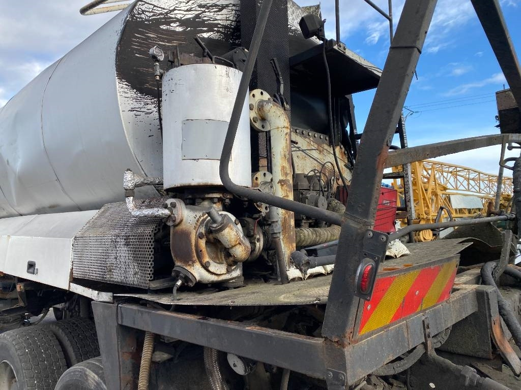 Bitumenspritzmaschine Mercedes-Benz ACTROS Mp2 2536/6x2 BVM -ACMAR CRAON Z12341: das Bild 25