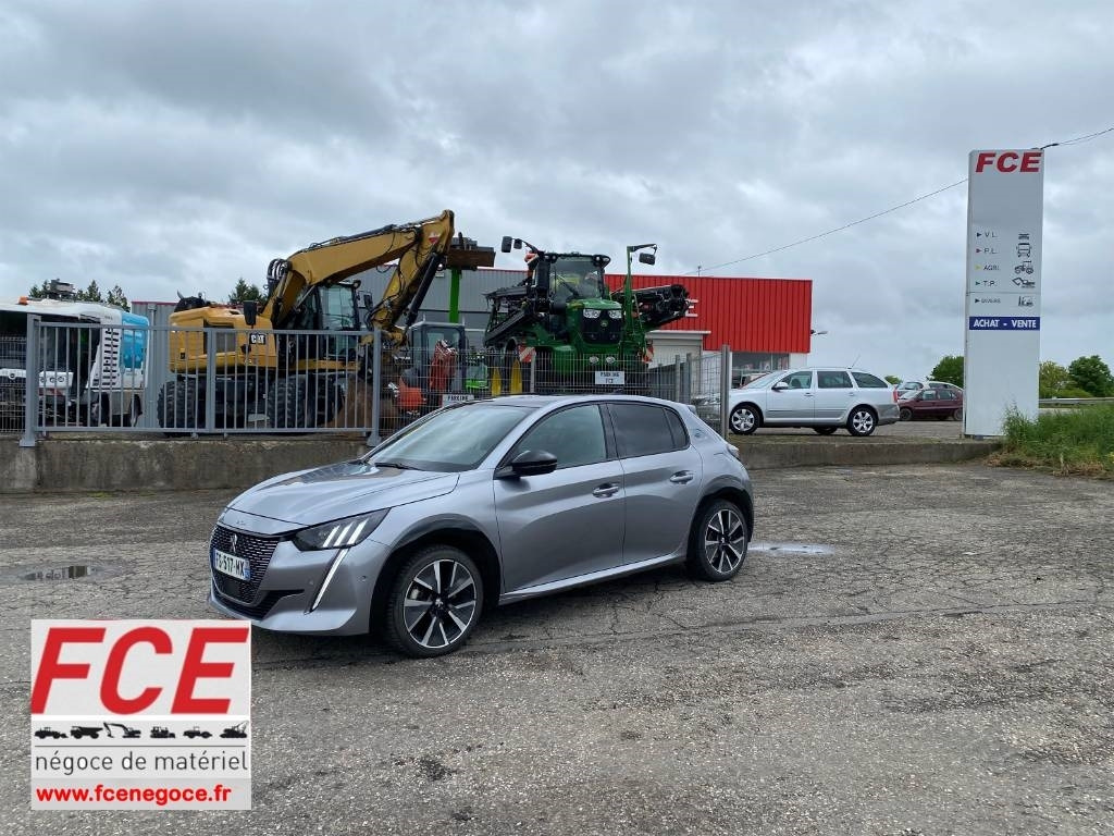 Peugeot e208 136/GT-Line Toit Panoramique 1er Main - PKW: das Bild 1 Peugeot e208 136/GT-Line Toit Panoramique 1er Main - PKW: das Bild 1