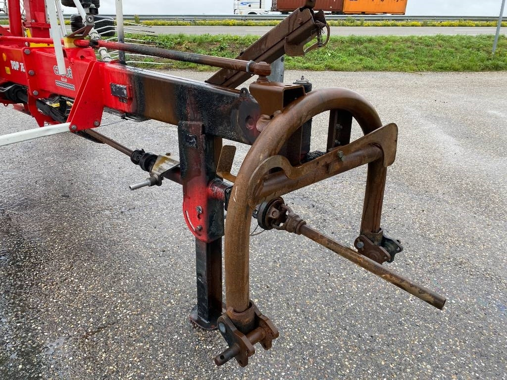 Heuwender/ Wenderechen Pöttinger TOP 762C-Classic / Carte Grise Française endommagé: das Bild 8 Heuwender/ Wenderechen Pöttinger TOP 762C-Classic / Carte Grise Française endommagé: das Bild 8