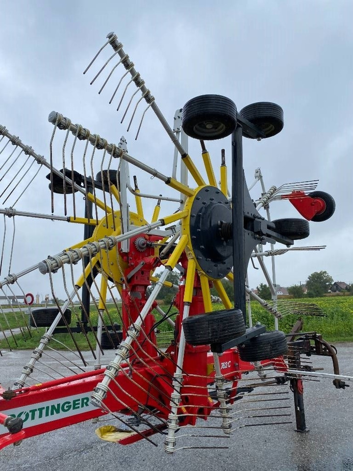 Heuwender/ Wenderechen Pöttinger TOP 762C-Classic / Carte Grise Française endommagé: das Bild 32 Heuwender/ Wenderechen Pöttinger TOP 762C-Classic / Carte Grise Française endommagé: das Bild 32