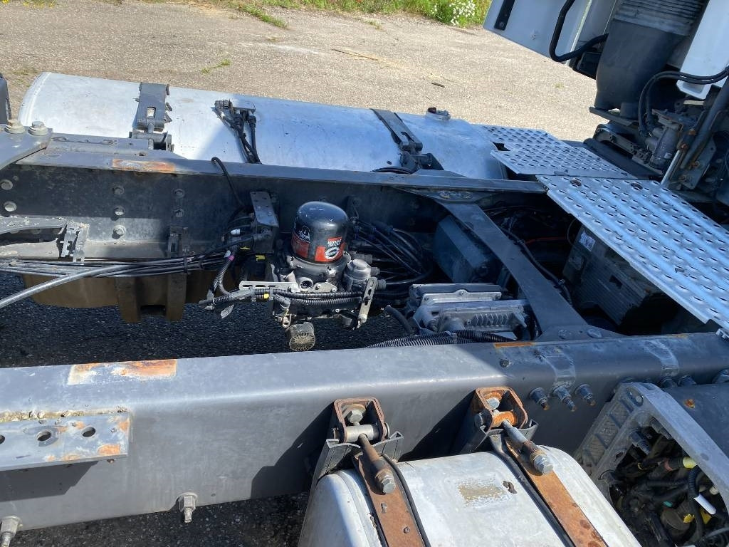Sattelzugmaschine Renault T 460DTI 11 RETARDER Carte Grise Française: das Bild 38