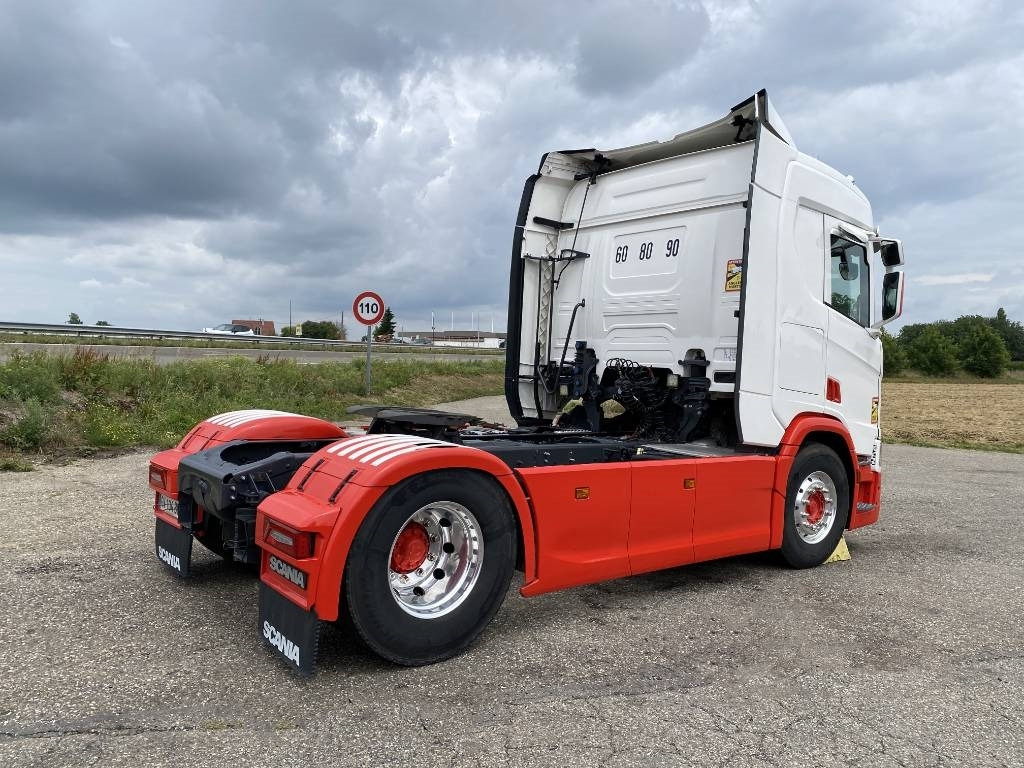 Scania R 460 A4x2NA / RETARDER endommagé - Sattelzugmaschine: das Bild 4 Scania R 460 A4x2NA / RETARDER endommagé - Sattelzugmaschine: das Bild 4