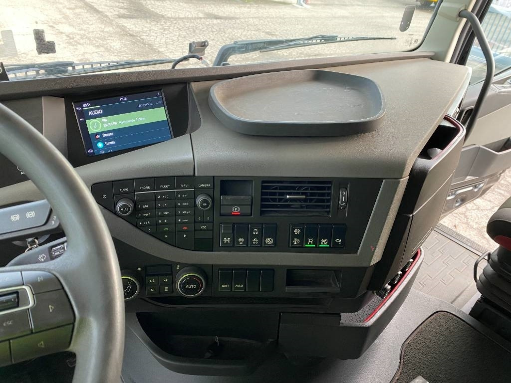 Fahrgestell LKW Volvo FH 460 6x4 /VEB: das Bild 19