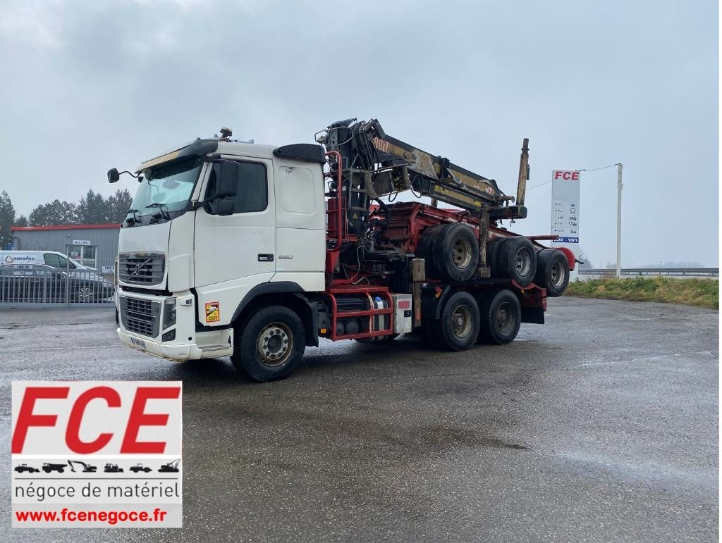Volvo FH 660 RETARDER /DIEBOLT D2887 2017 endommagé - Holztransporter: das Bild 1 Volvo FH 660 RETARDER /DIEBOLT D2887 2017 endommagé - Holztransporter: das Bild 1