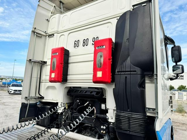 Tankauflieger Für die Beförderung von Chemikalien Fruehauf DAF XF 480 + REMORQUE FRUEHAUF CITERNE 23500€: das Bild 14