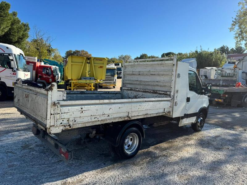 Iveco Daily 35C12 - Kipper Transporter: das Bild 4 Iveco Daily 35C12 - Kipper Transporter: das Bild 4