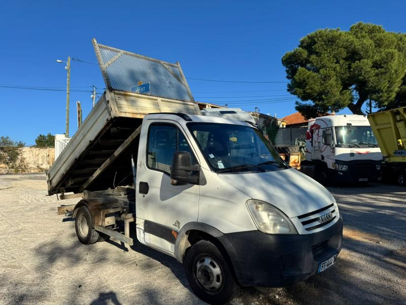 Iveco Daily 35C15 - Kipper Transporter: das Bild 1 Iveco Daily 35C15 - Kipper Transporter: das Bild 1