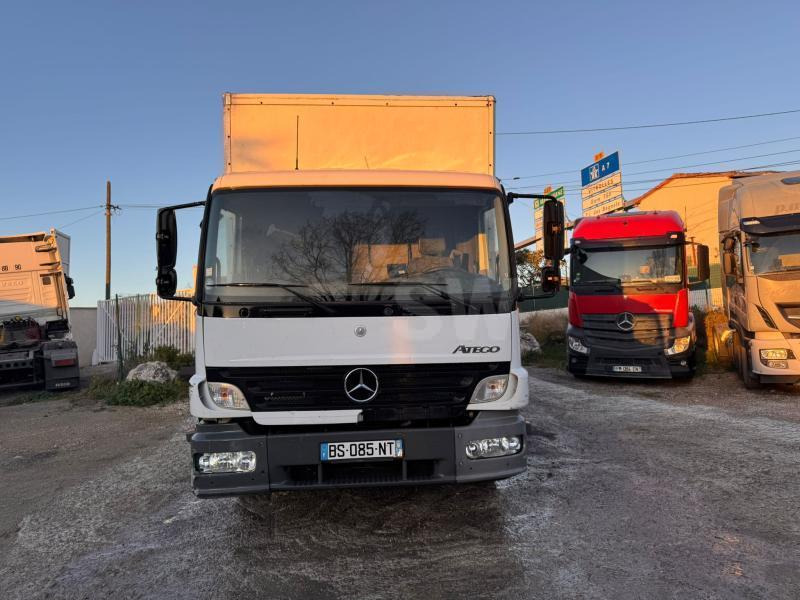 Mercedes Atego 1218 - Koffer LKW: das Bild 2 Mercedes Atego 1218 - Koffer LKW: das Bild 2