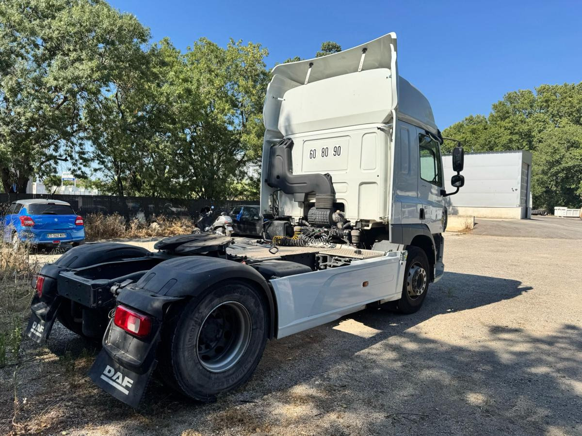 DAF CF 450 - Sattelzugmaschine: das Bild 4 DAF CF 450 - Sattelzugmaschine: das Bild 4