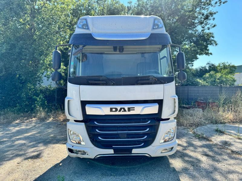 DAF CF 450 - Sattelzugmaschine: das Bild 2 DAF CF 450 - Sattelzugmaschine: das Bild 2