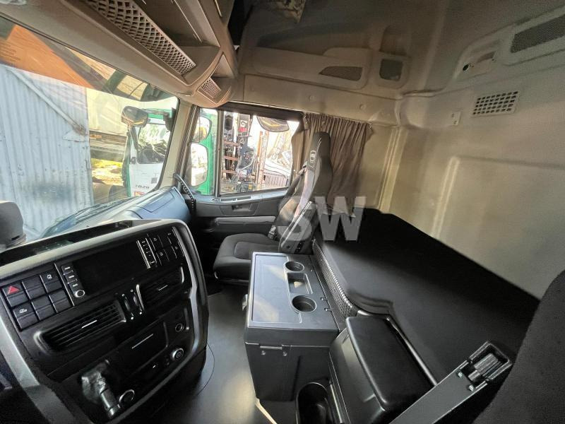 Iveco AS 460 LNG - Sattelzugmaschine: das Bild 3 Iveco AS 460 LNG - Sattelzugmaschine: das Bild 3