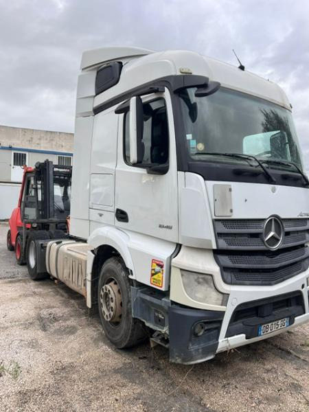 Mercedes ACTROS 1845 - Sattelzugmaschine: das Bild 1 Mercedes ACTROS 1845 - Sattelzugmaschine: das Bild 1