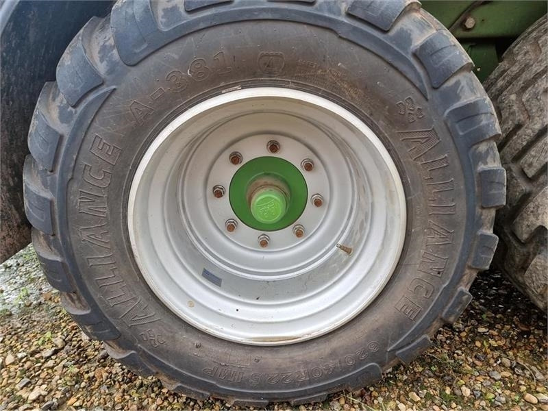 Rundballenpresse Krone CV 150 XC Extreme Comprima X-treme: das Bild 7