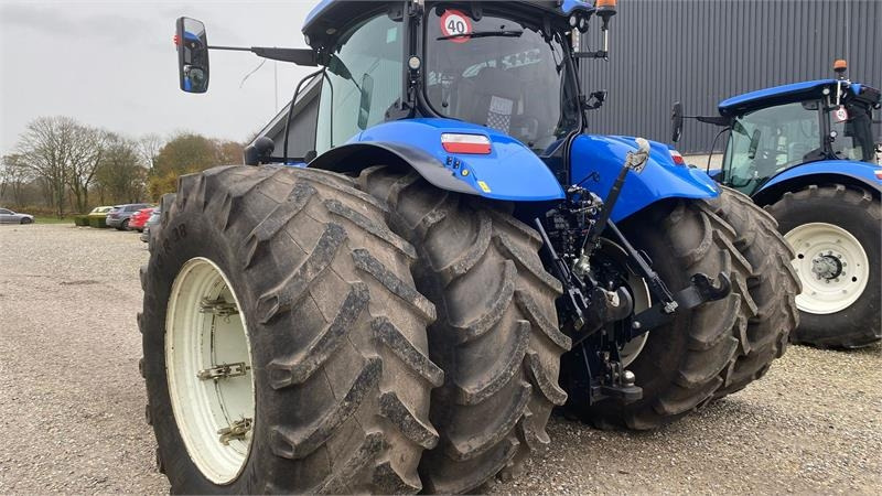 New Holland T7.270 AutoCommand T7.270 - Traktor: das Bild 5 New Holland T7.270 AutoCommand T7.270 - Traktor: das Bild 5
