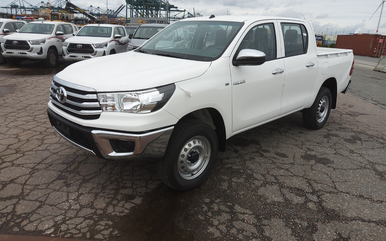 Toyota Hilux / Revo Pick-up double cabin pack security 2.4L Turbo Diesel Manual - Pick-up: das Bild 1 Toyota Hilux / Revo Pick-up double cabin pack security 2.4L Turbo Diesel Manual - Pick-up: das Bild 1