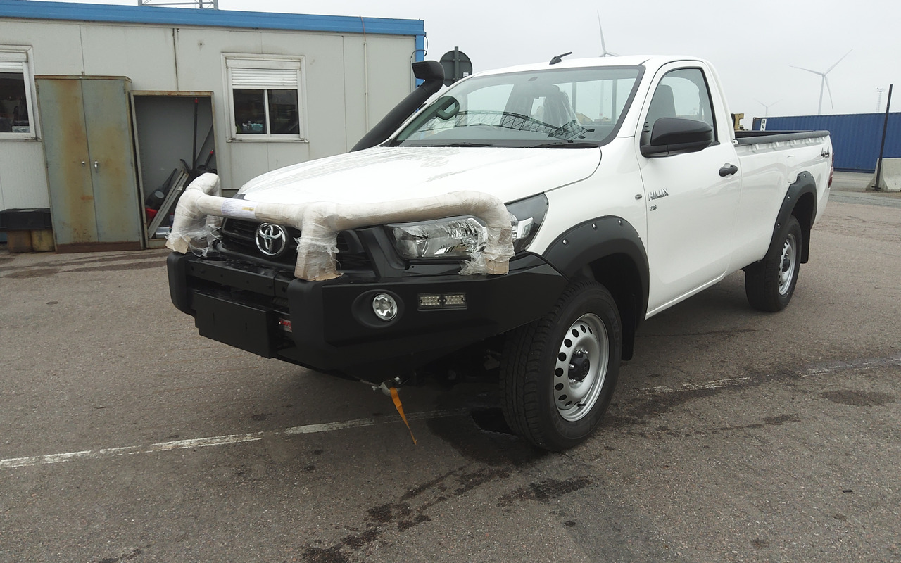 Toyota Hilux / Revo RHD Pick-up single Cab 2.8L Diesel Manual - Pick-up: das Bild 1 Toyota Hilux / Revo RHD Pick-up single Cab 2.8L Diesel Manual - Pick-up: das Bild 1