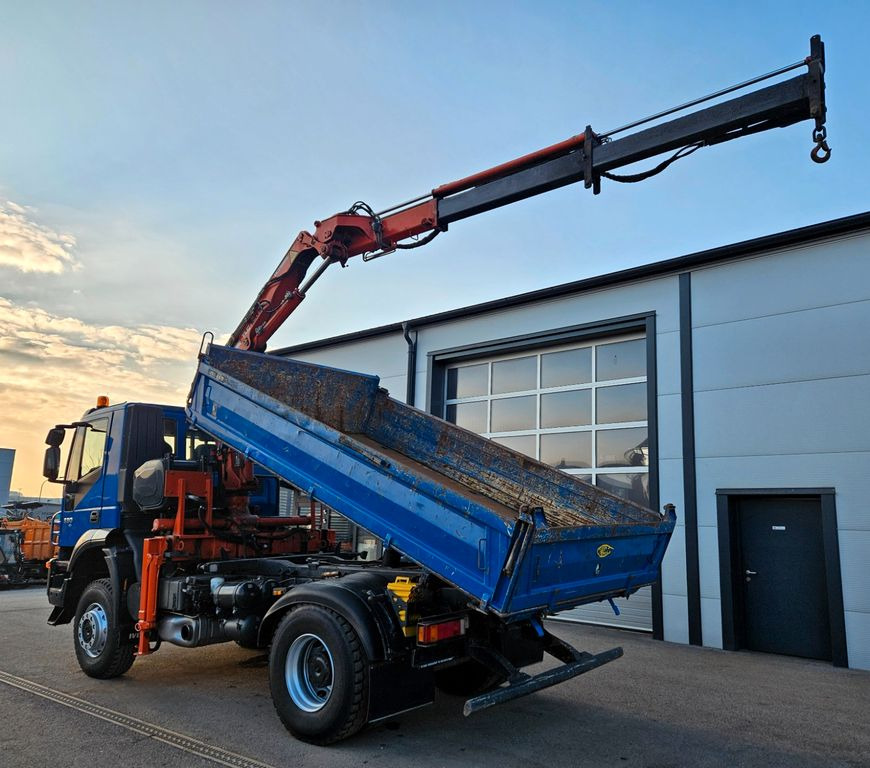 Iveco Trakker 190T33 4x4 Euro5 Kran Atlas 120.2E Funk - Kipper, Autokran: das Bild 5 Iveco Trakker 190T33 4x4 Euro5 Kran Atlas 120.2E Funk - Kipper, Autokran: das Bild 5