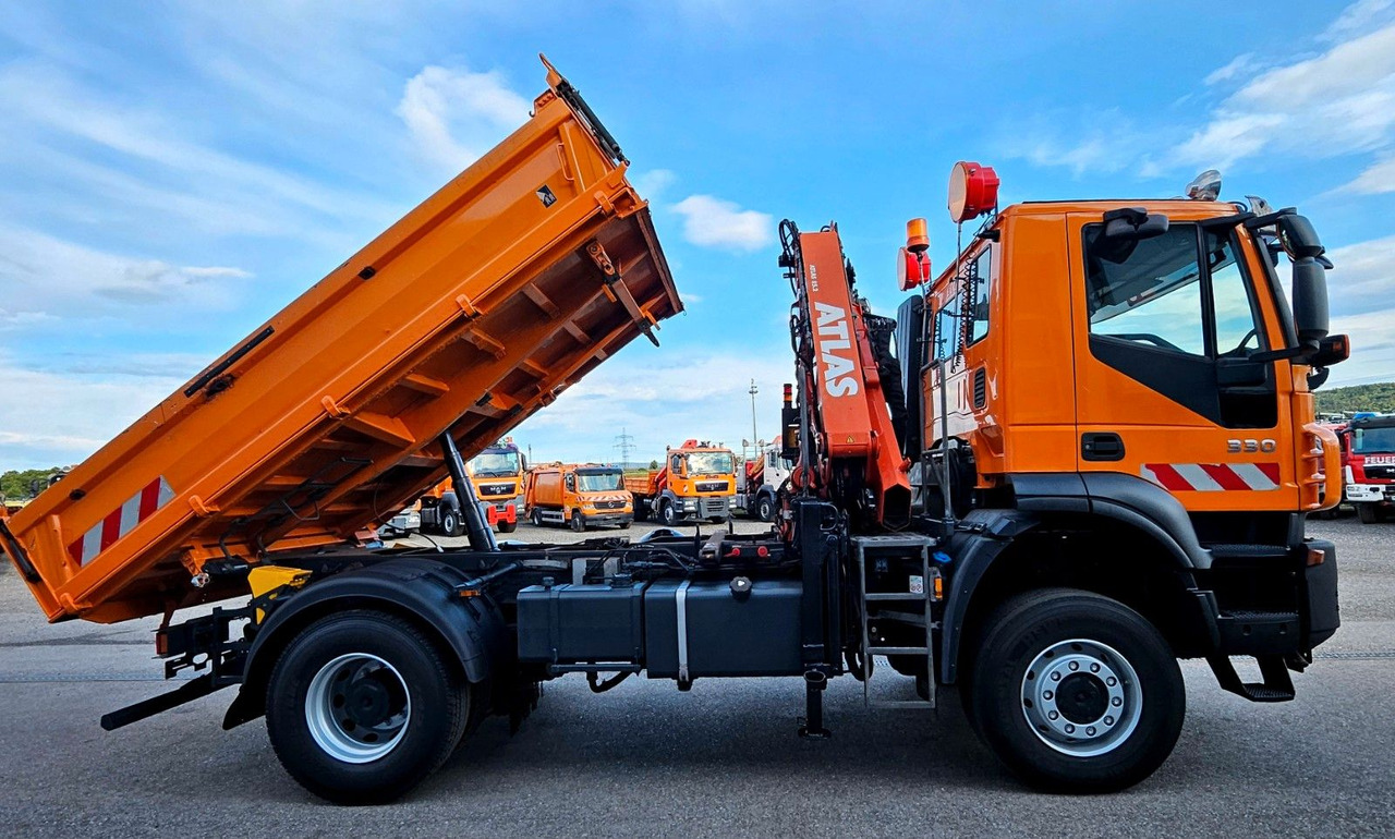 Iveco Trakker 190T33 4x4 Euro5 Kran Atlas Funk - Kipper, Autokran: das Bild 5 Iveco Trakker 190T33 4x4 Euro5 Kran Atlas Funk - Kipper, Autokran: das Bild 5