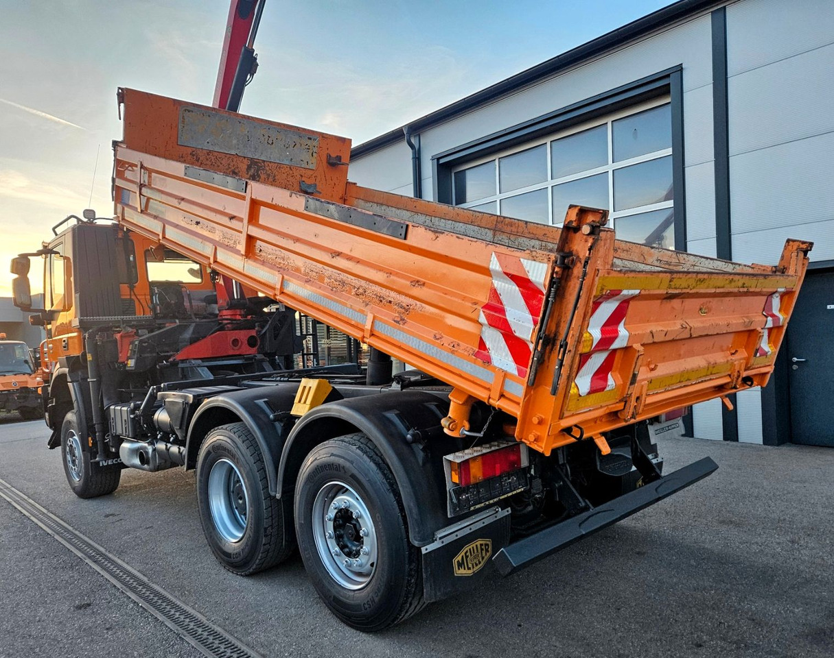 Iveco Trakker 410 6x4-4 EEV Palfinger PK12502 Funk - Kipper, Autokran: das Bild 5 Iveco Trakker 410 6x4-4 EEV Palfinger PK12502 Funk - Kipper, Autokran: das Bild 5