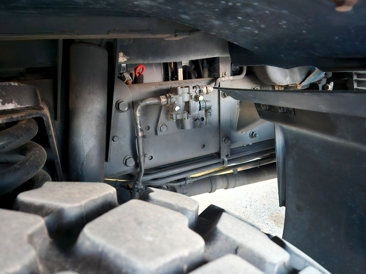 LKW, Zustand - NEU Unimog U500 Euro5 MULAG MKM700 Triomäher: das Bild 22