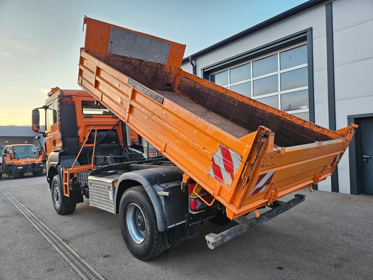 MAN TGS 18.360 4x4 BL Euro5 Meiller - Kipper: das Bild 3 MAN TGS 18.360 4x4 BL Euro5 Meiller - Kipper: das Bild 3