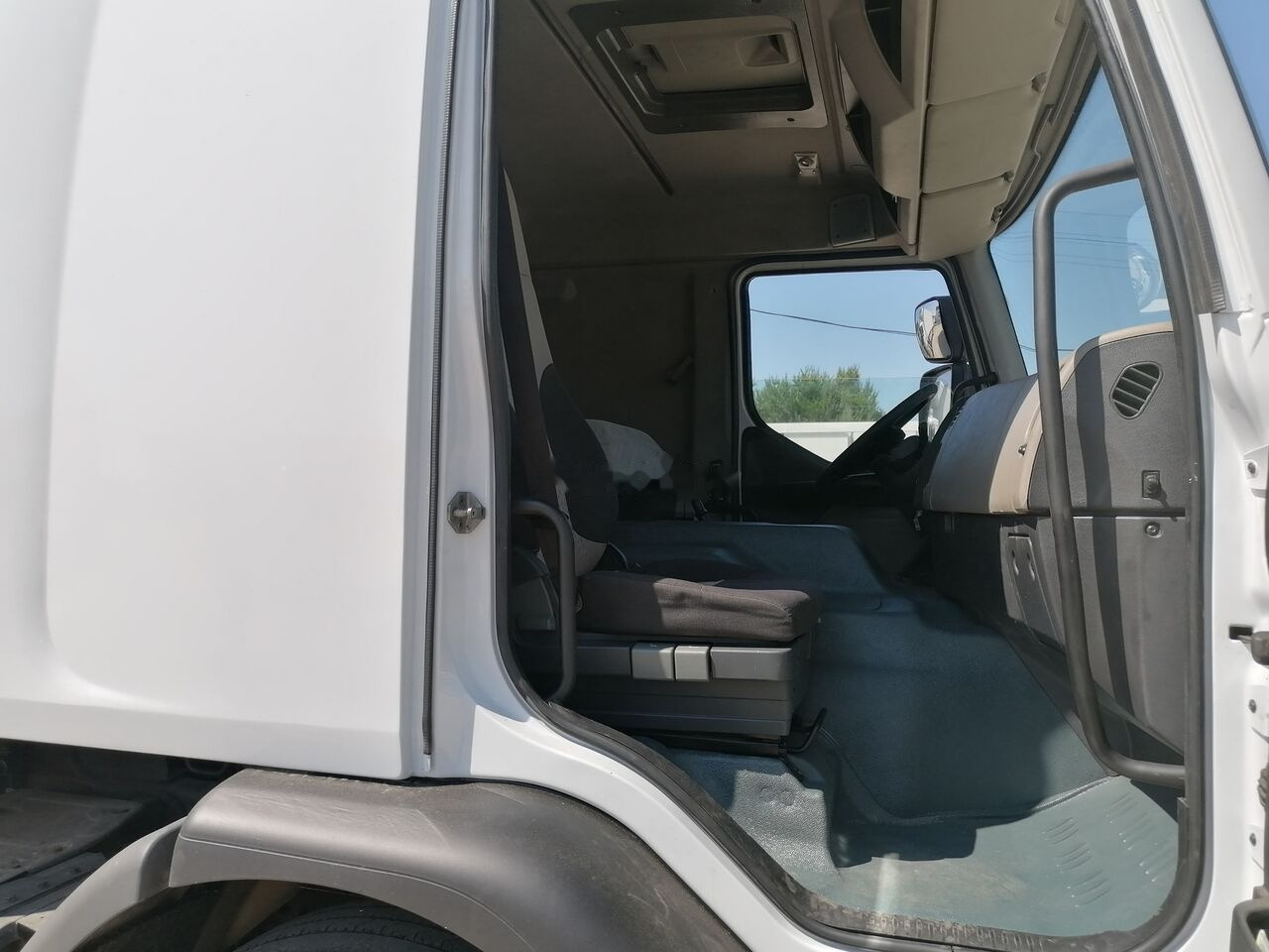 Kühlkoffer LKW Renault Premium 440: das Bild 6