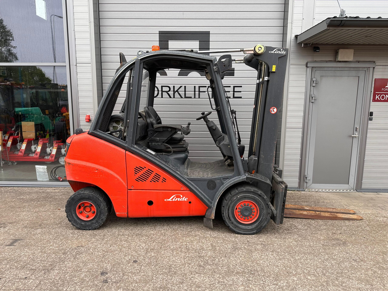 Linde H35T - Treibgasstapler: das Bild 5 Linde H35T - Treibgasstapler: das Bild 5