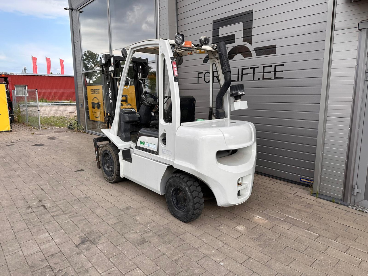 Unicarriers YG1D2A30Q - Dieselstapler: das Bild 3 Unicarriers YG1D2A30Q - Dieselstapler: das Bild 3