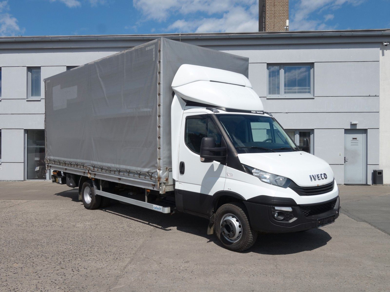 Iveco Daily 70C18 mit LBW - Planen Transporter: das Bild 2 Iveco Daily 70C18 mit LBW - Planen Transporter: das Bild 2