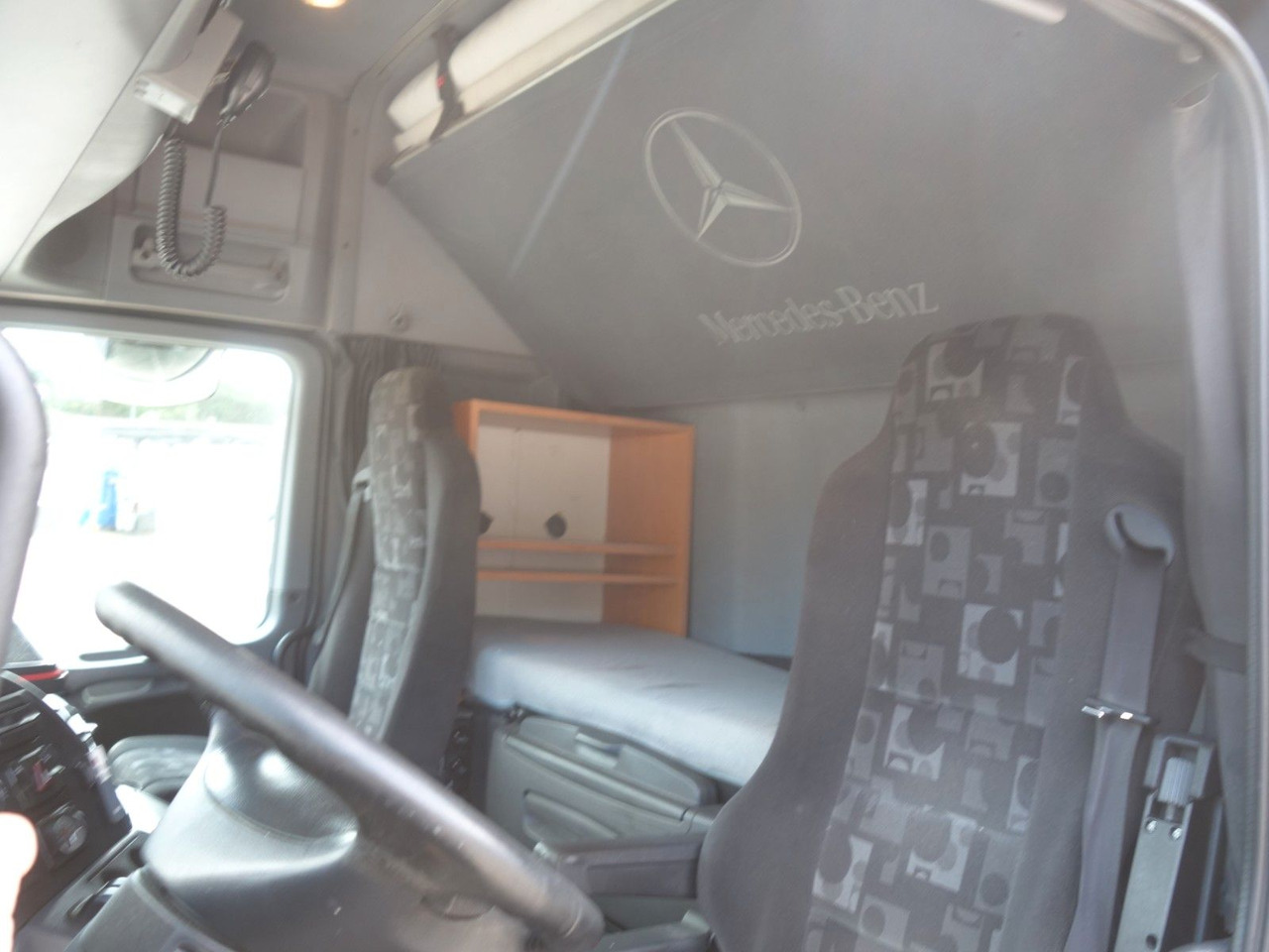 Autotransporter LKW Mercedes-Benz Actros 2446 mit Rolfo für 10 PKW, Retarder: das Bild 20