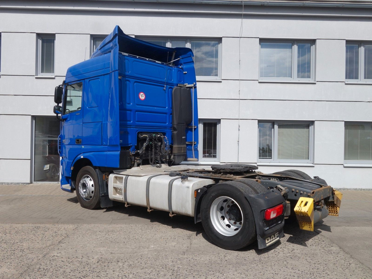 DAF XF 460 SC Standard - Sattelzugmaschine: das Bild 4 DAF XF 460 SC Standard - Sattelzugmaschine: das Bild 4