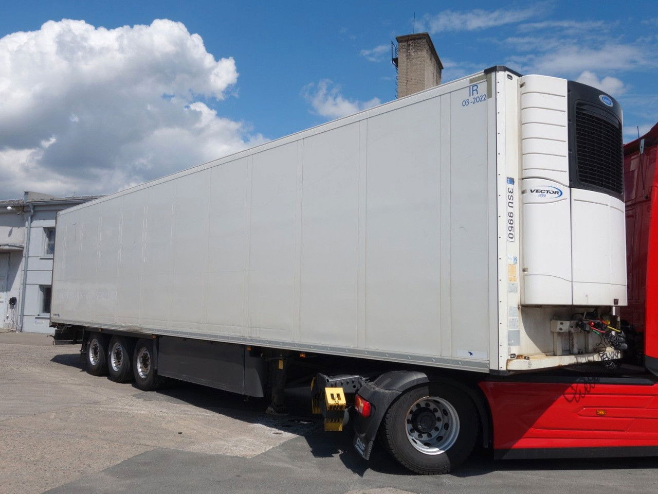 Schmitz Cargobull SKO 24/L mir Carrier 1350, Liftachse - Kühlkoffer Auflieger: das Bild 2 Schmitz Cargobull SKO 24/L mir Carrier 1350, Liftachse - Kühlkoffer Auflieger: das Bild 2