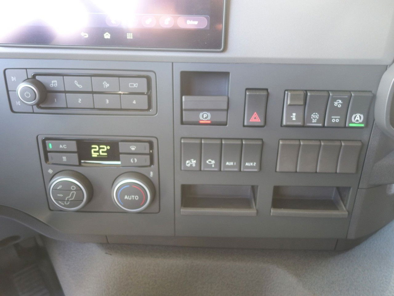 Autotransporter LKW Volvo FM 460 6x2 Kassbohrer Metago / Intago tt, VDI: das Bild 25