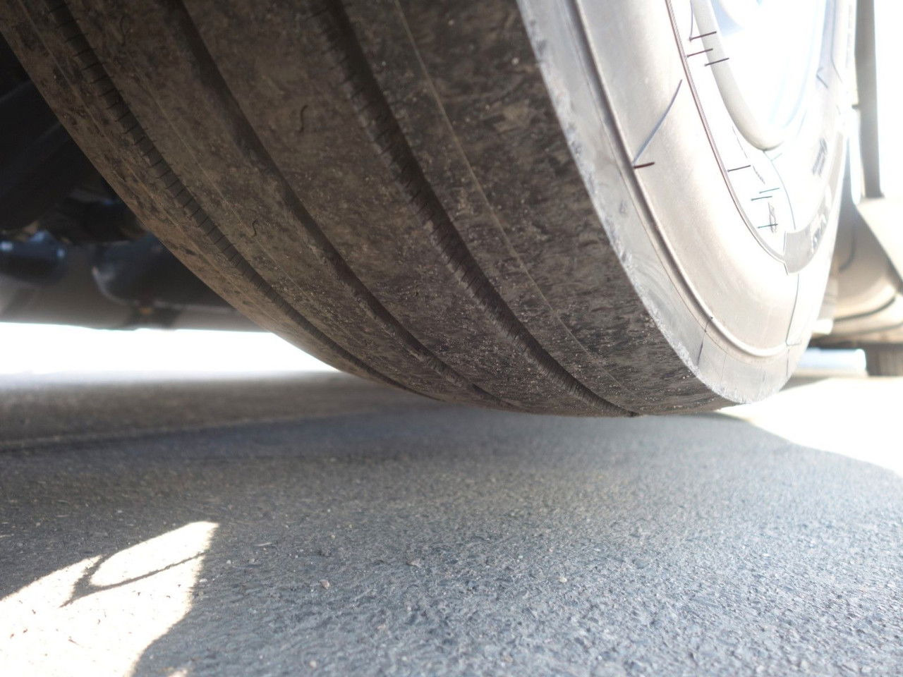 Autotransporter LKW Volvo FM 460 6x2 Kassbohrer Metago / Intago tt, VDI: das Bild 19