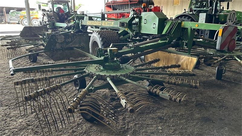 Krone Swadro 2000 TC - Heuwender/ Wenderechen: das Bild 4 Krone Swadro 2000 TC - Heuwender/ Wenderechen: das Bild 4