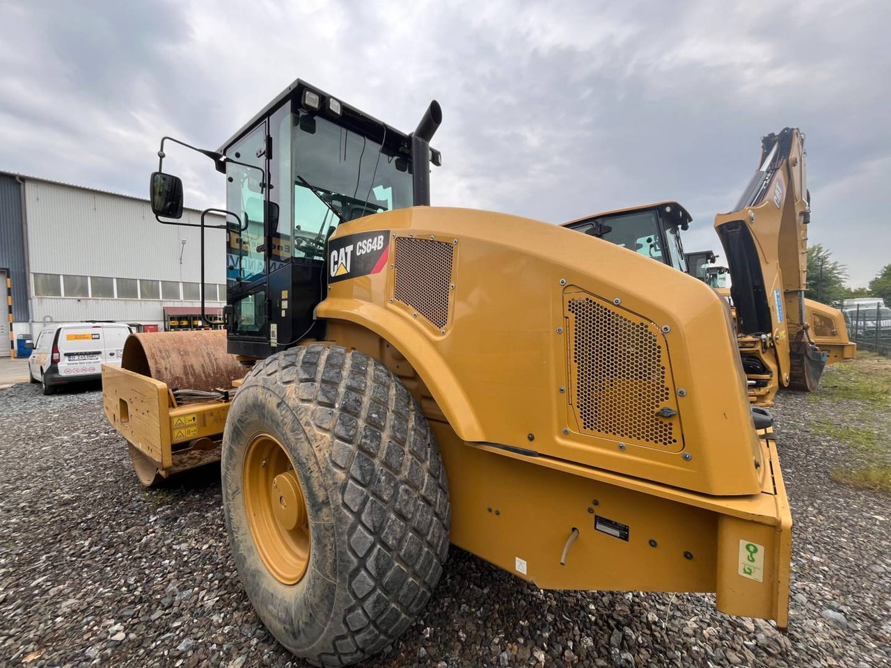 CAT CS64B - Walzenzug: das Bild 4 CAT CS64B - Walzenzug: das Bild 4