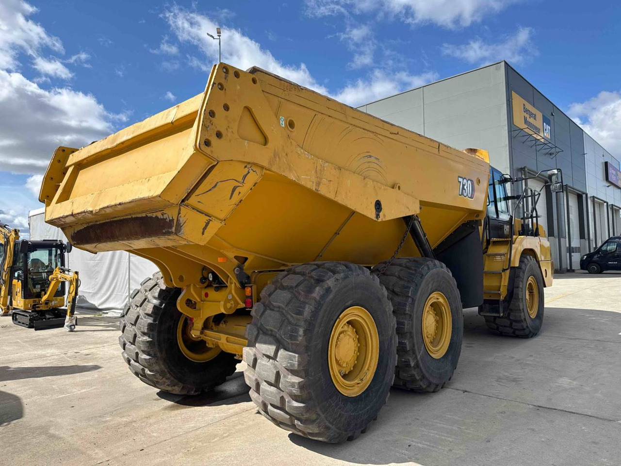 CAT 730 - Knickgelenkter Dumper: das Bild 4 CAT 730 - Knickgelenkter Dumper: das Bild 4