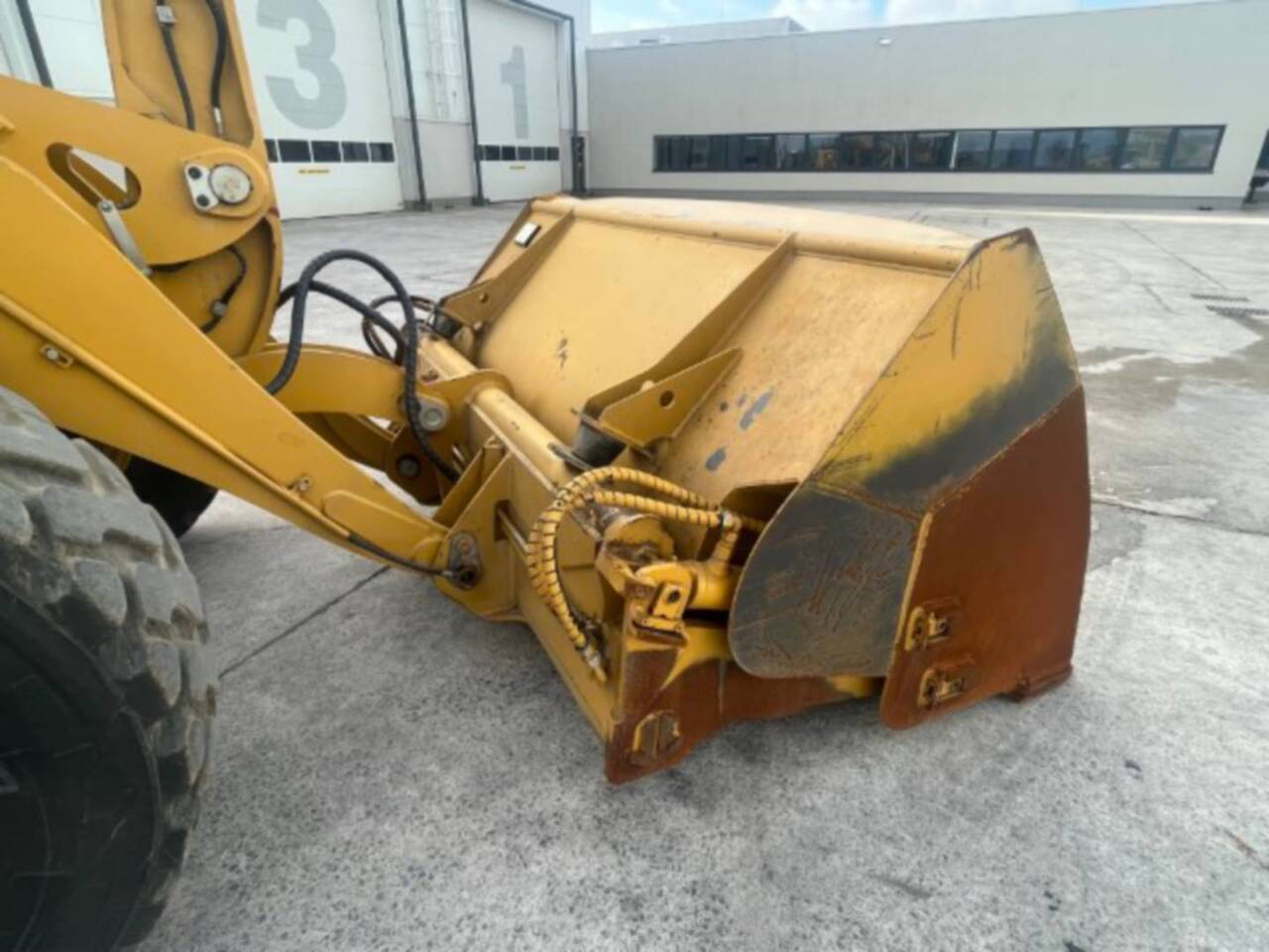 Radlader CAT 914K: das Bild 14