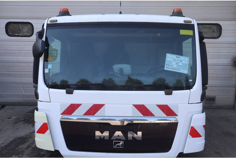 MAN F99L17 TGS - Fahrerhaus und Interieur für LKW: das Bild 1 MAN F99L17 TGS - Fahrerhaus und Interieur für LKW: das Bild 1